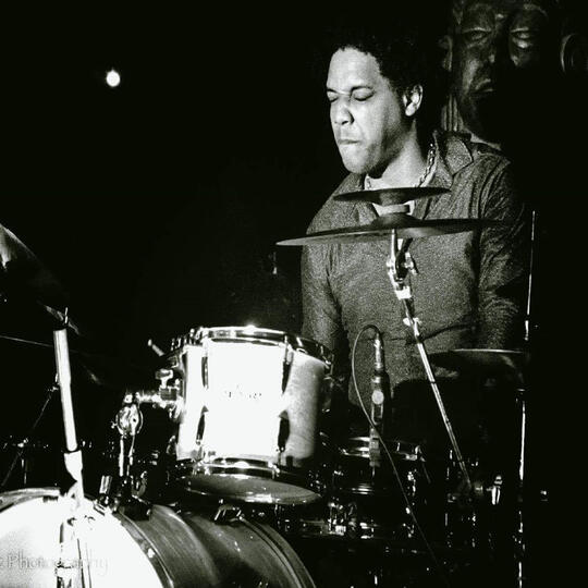 Rubén Oyalvides Lescay.....Drums, Percussion (Cuban, Mexico)