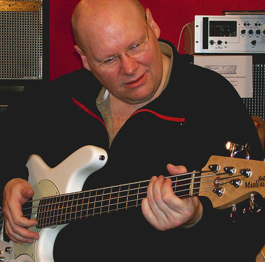 Frank Itt.....Bass, Drum Programming, Mixing and Mastering Engineer (Germany)